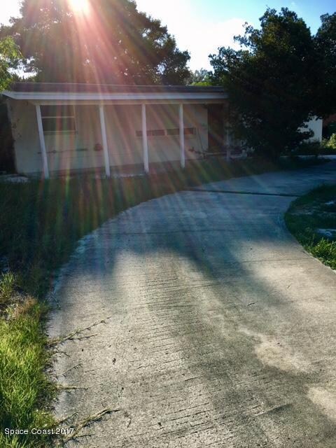 1426 Stanley Ln, Melbourne, FL 32935 - photo 2