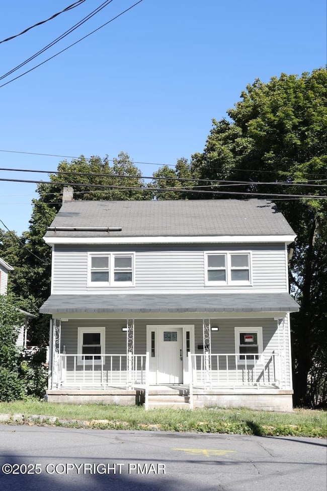 903 W Spruce St, Coal Township, PA 17866 - photo 2