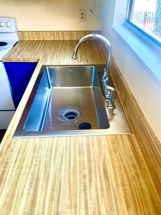 2360 Sequoia Dr, Antioch, CA 94509 - photo 6