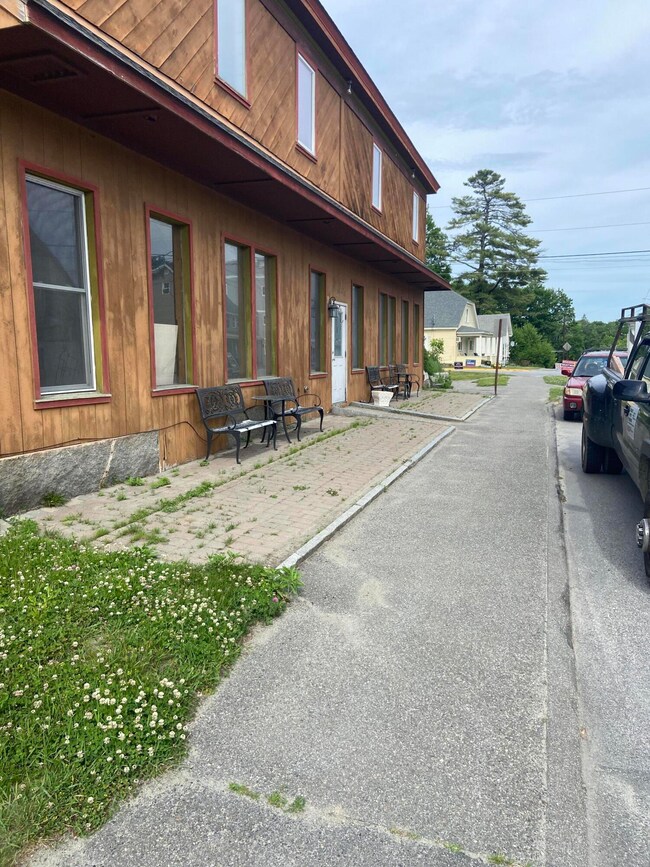 JPEG image 3