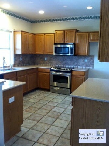 13290 Adobe Walls Dr, Helotes, TX 78023 - photo 7