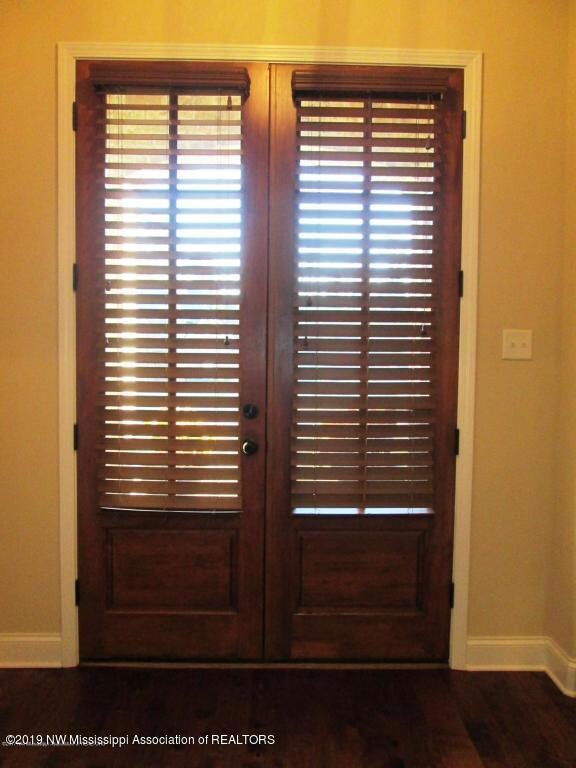 Double door entry