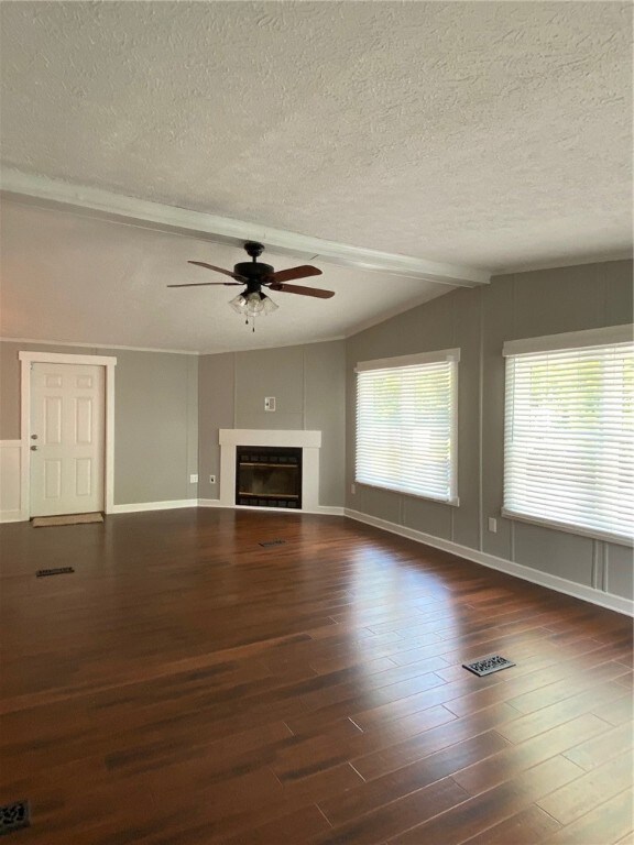 Living room with fireplace
