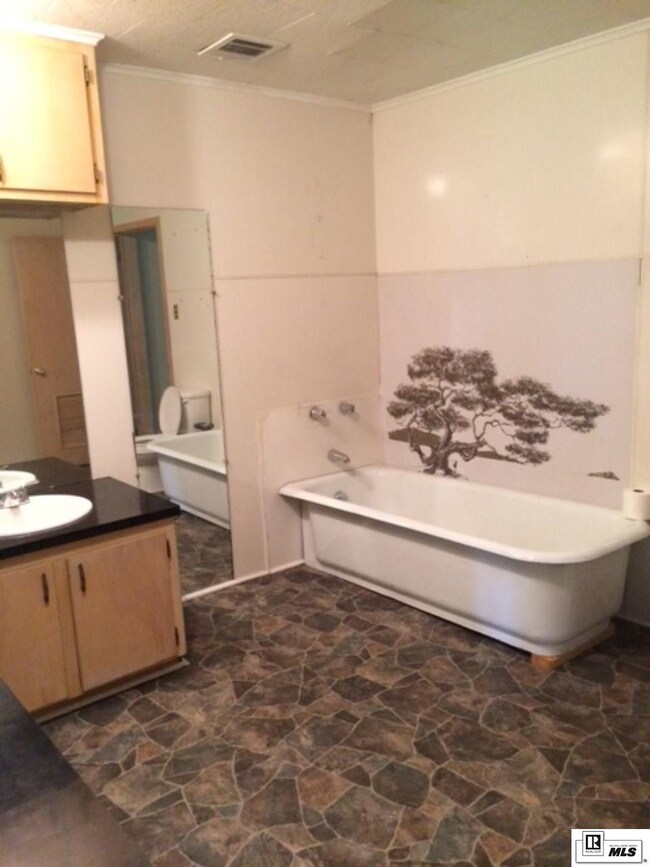 92 Woolen Lake Rd, Columbia, LA 71418 - photo 6