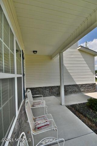 20170716222802078571000000-o