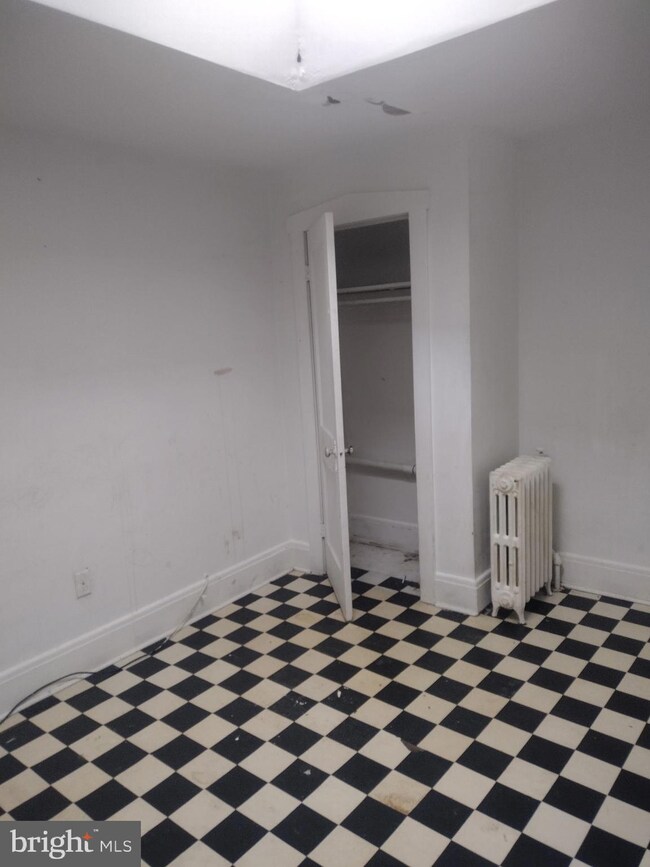 2714 E Biddle St, Baltimore, MD 21213 - photo 5