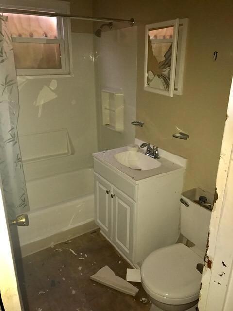 879 Dimson Dr E, Columbus, OH 43213 - photo 3