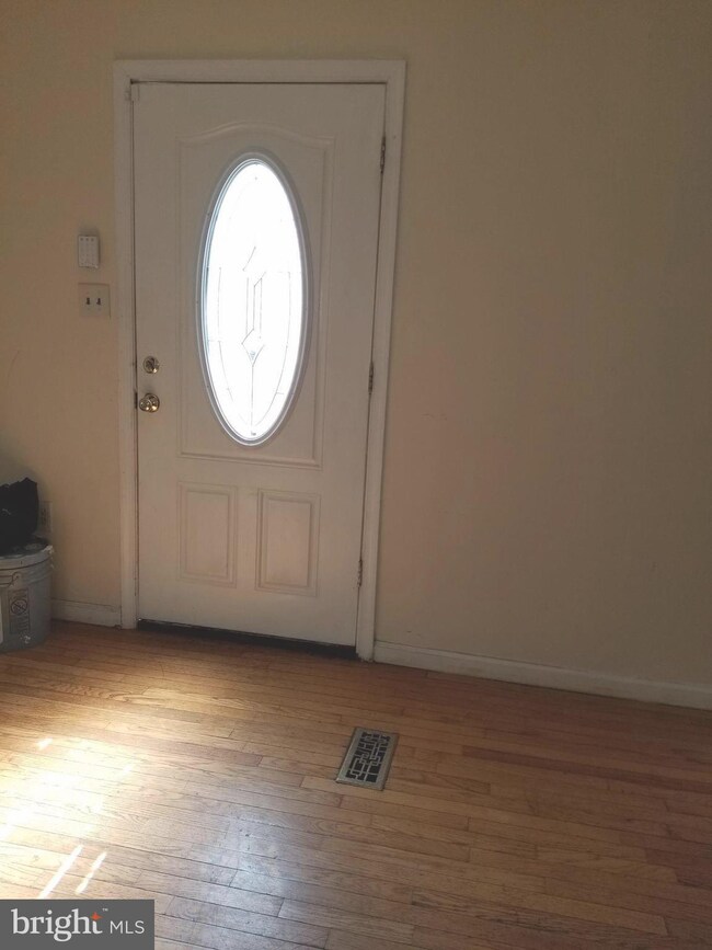 9045 Continental Place, Hyattsville, MD 20785 - photo 2