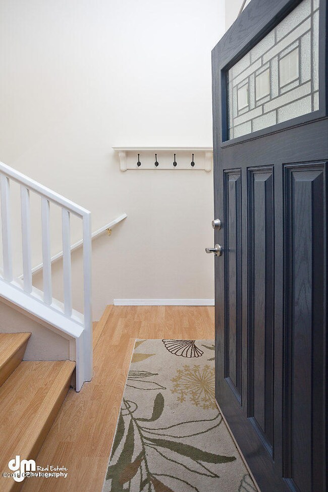 Front Entry_DMD_9725-SMALL