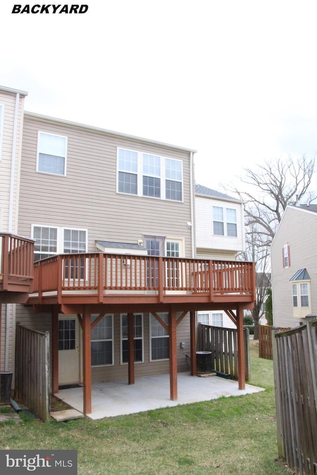 21237 Bunyan Cir, Germantown, MD 20876 - photo 2