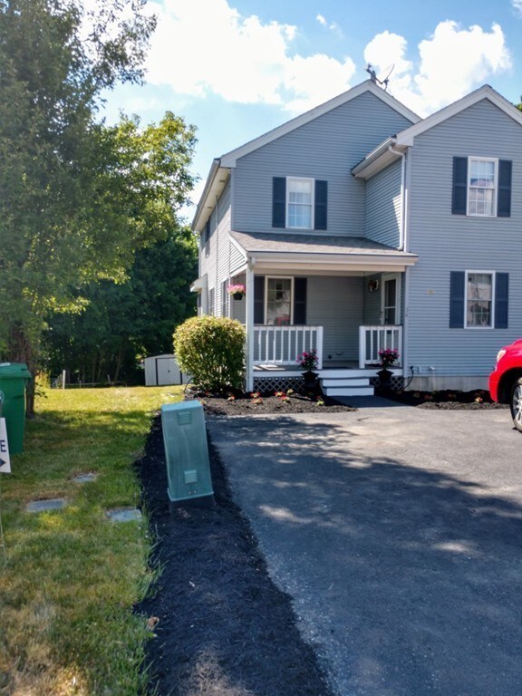 34 Carl Ghilani Cir, Ashland, MA 01721 - photo 2