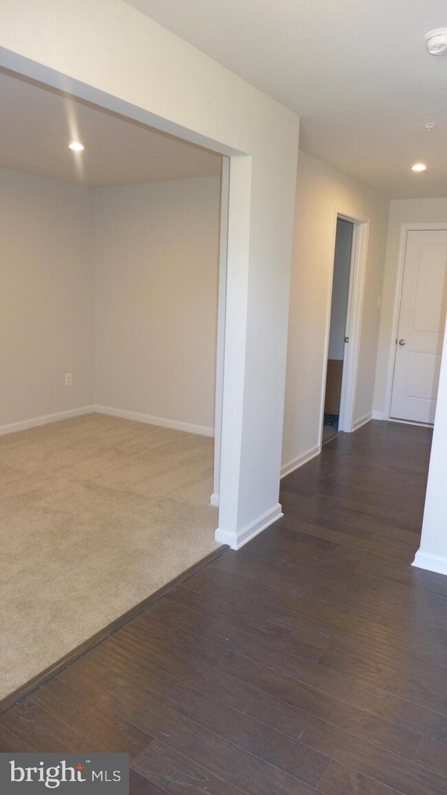 7843 Chanceford Dr, Hanover, MD 21076 - photo 4