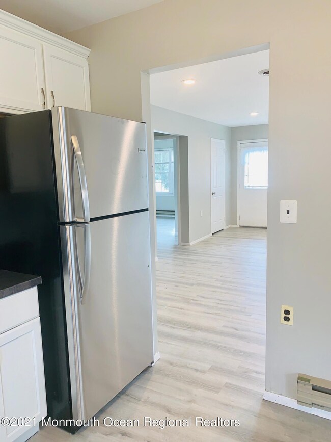 50 Norwalk Ave unit 70, Whiting, NJ 08759 - photo 5