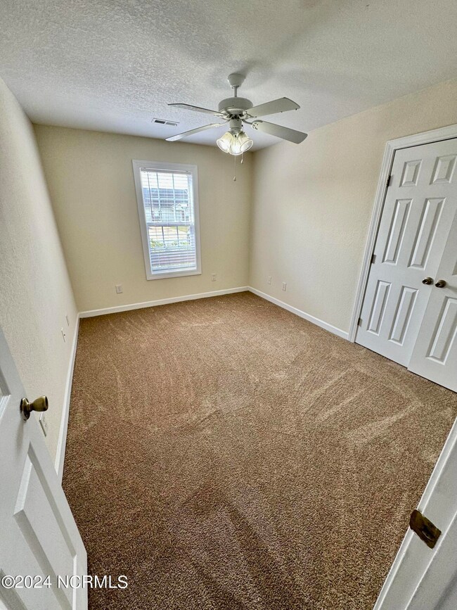 1208 Masters Ln unit A, Greenville, NC 27834 - photo 7