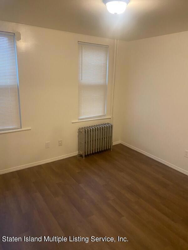 184 Harbor Rd unit 1, Staten Island, NY 10303 - photo 4