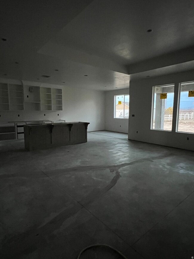 4836 N 2350 W unit 3, Cedar City, UT 84721 - photo 5