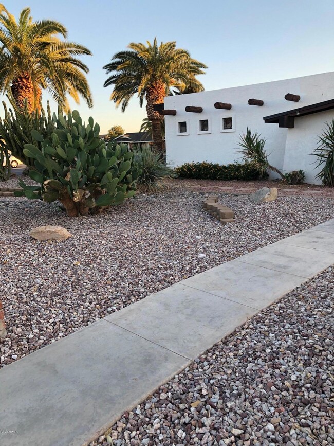 2357 E Evergreen St, Mesa, AZ 85213 - photo 4