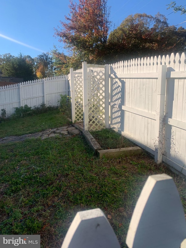 400 Fair Oaks Ave, Stafford, VA 22554 - photo 2