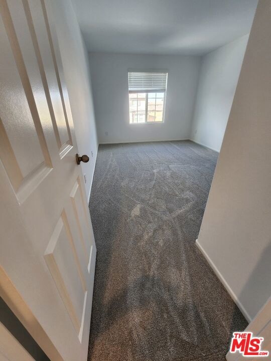 Downstairs bedroom w/ ensuite