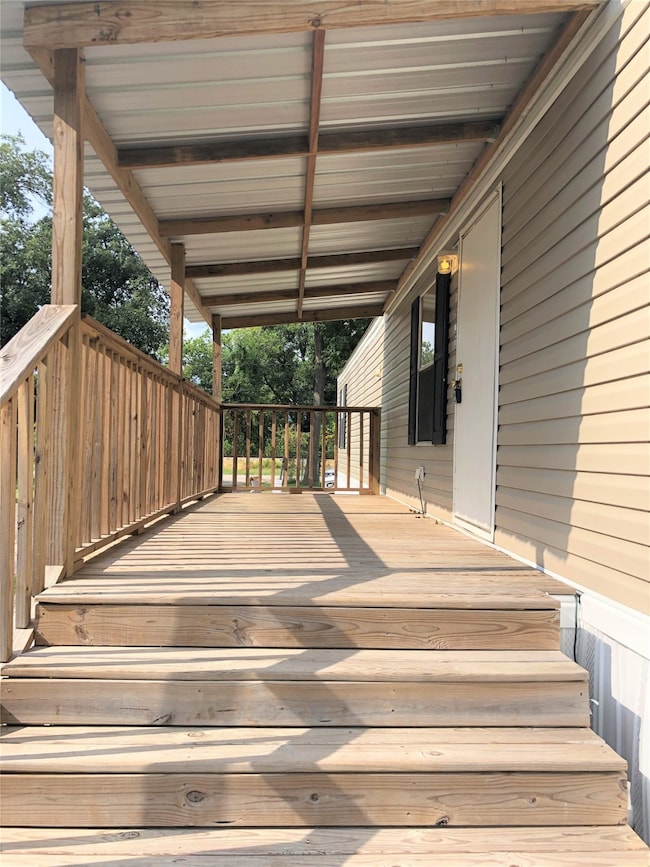 Large 7'x20' covered front deck