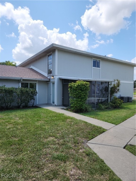3329 Ottawa Cir unit 3, Fort Myers, FL 33907 - photo 2