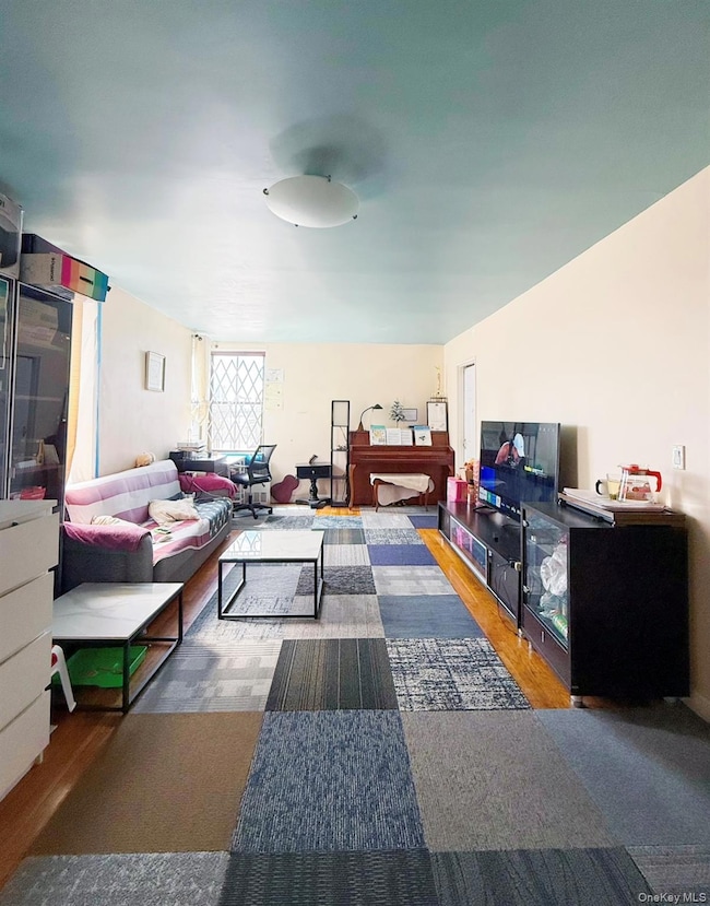 13950 35th Ave unit 7F, Flushing, NY 11354 - photo 3