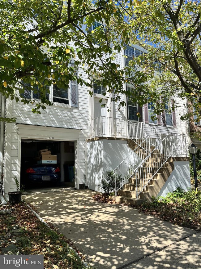 5106 Observation Way, Alexandria, VA 22312 - photo 2