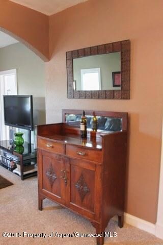 Living Room 2_320x480