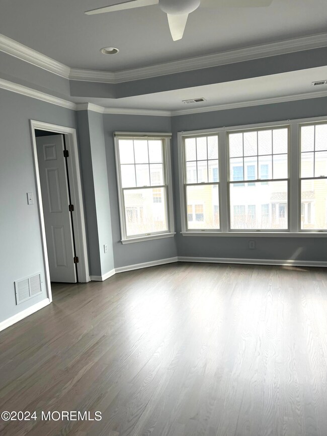 16 Grant St, Long Branch, NJ 07740 - photo 4