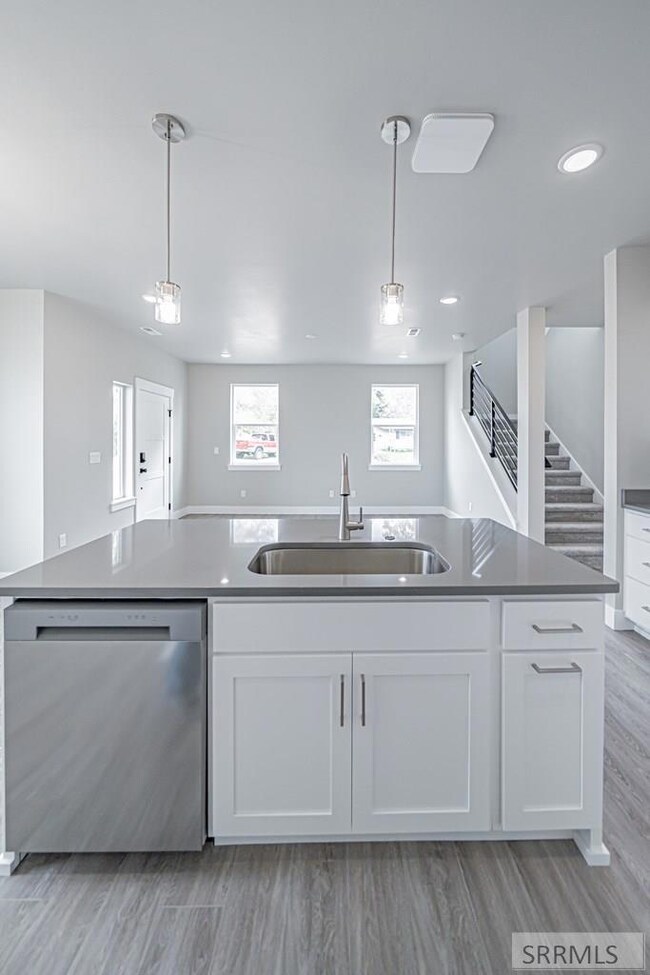 5590 Trueman St unit F, Chubbuck, ID 83202 - photo 6