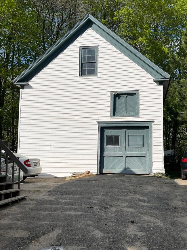 78 Elm St, Mechanic Falls, ME 04256 - photo 5