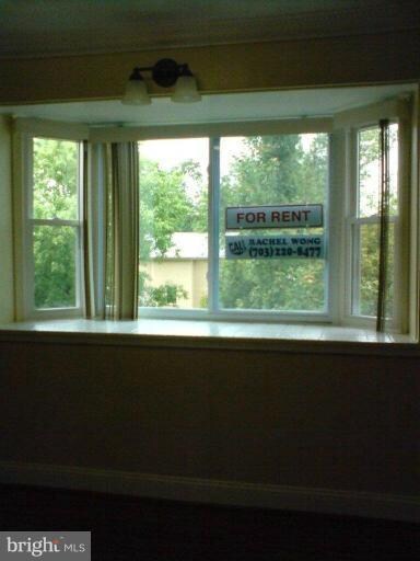 2917 Willston Place unit 302, Falls Church, VA 22044 - photo 6