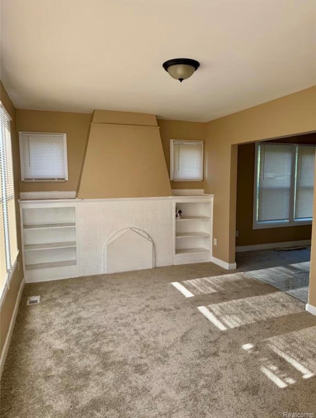 18488 Fairport St, Detroit, MI 48205 - photo 5