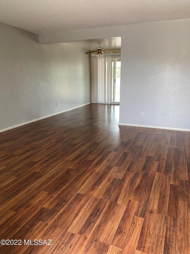 2701 W Calle Del Santo, Tucson, AZ 85741 - photo 6
