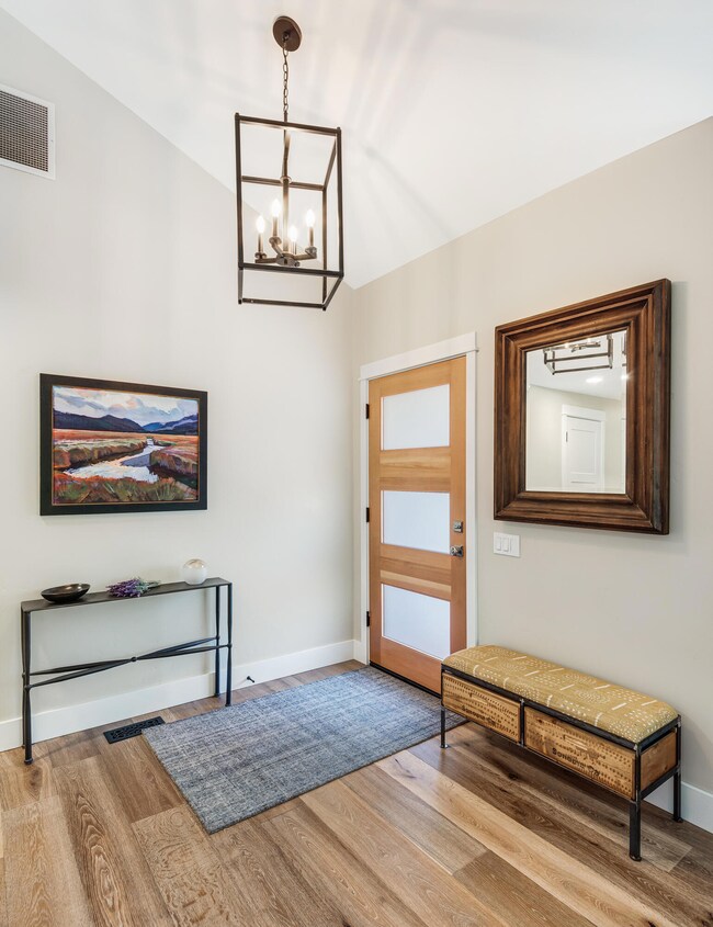 61644 Summer Shade Dr, Bend, OR 97702 - photo 5