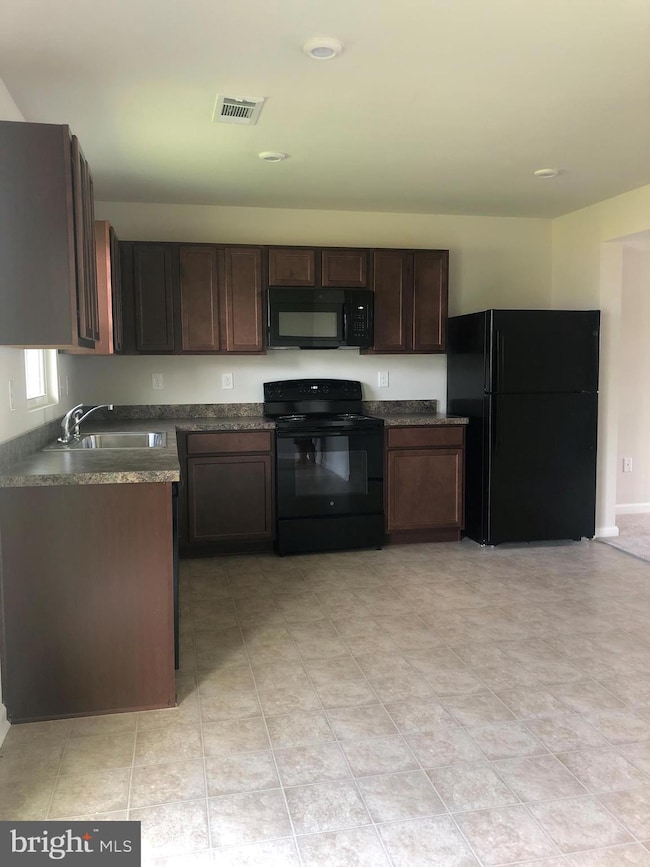 450 Sitka Spruce Ln, Townsend, DE 19734 - photo 4