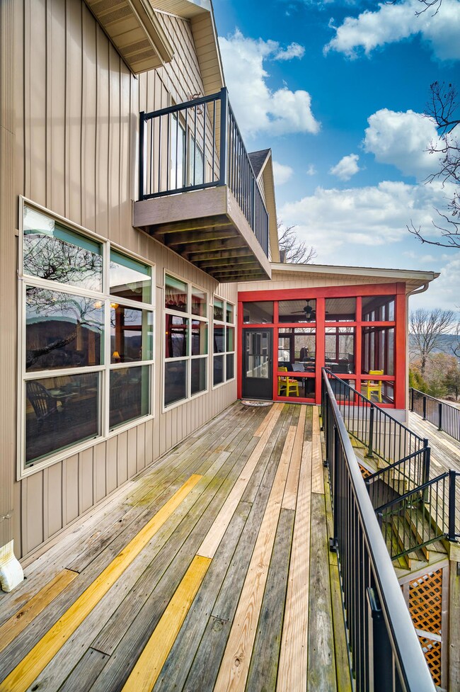 TABLE ROCK LAKE VIEW HOME