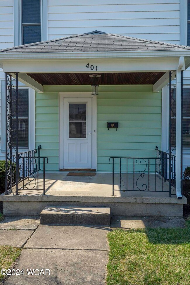 401 Jackson St, Wapakoneta, OH 45895 - photo 5