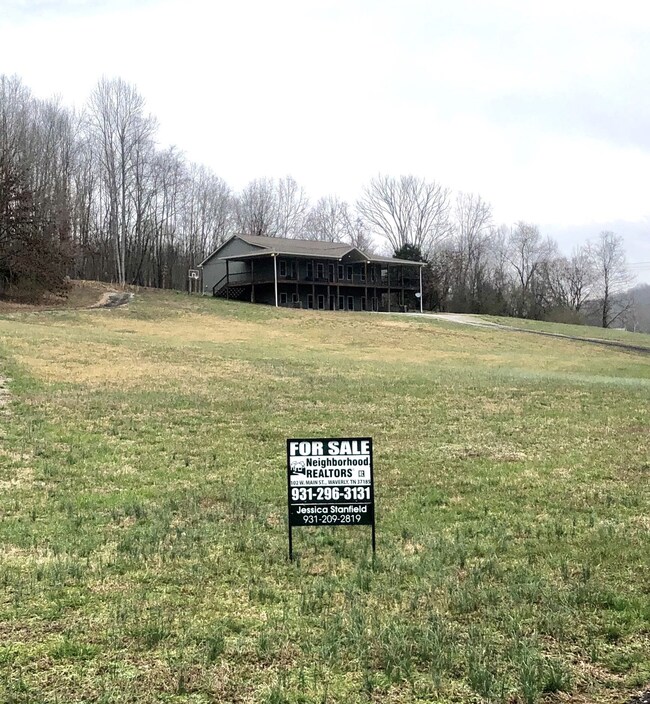 165 Deep C Ln, Tennessee Ridge, TN 37178 - photo 4