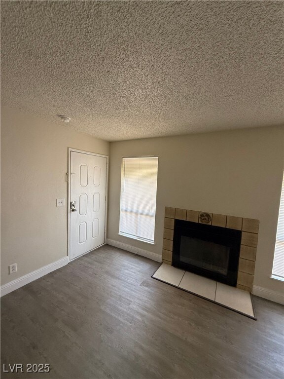 4941 Newport Cove Dr unit B, Las Vegas, NV 89119 - photo 3