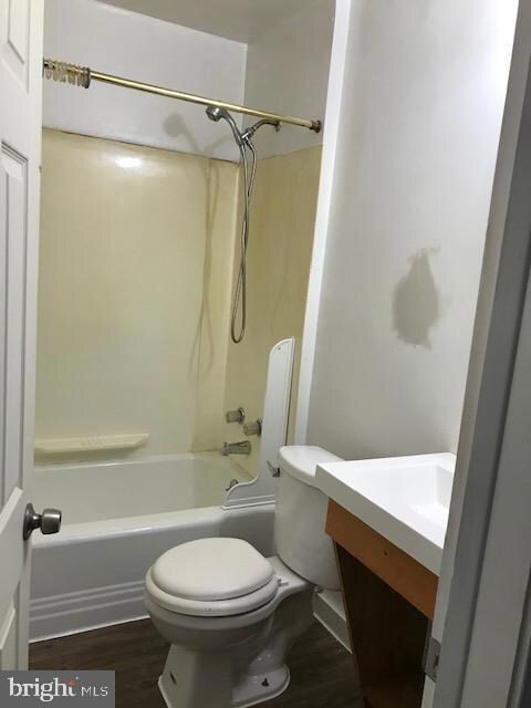 2 Yorkway, Dundalk, MD 21222 - photo 5