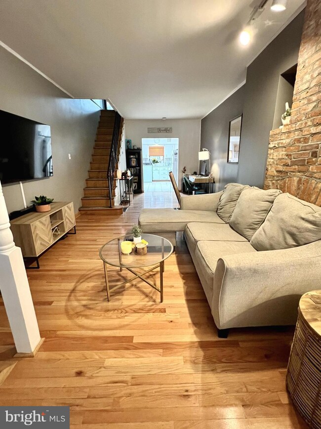 1712 Jackson St, Baltimore, MD 21230 - photo 4