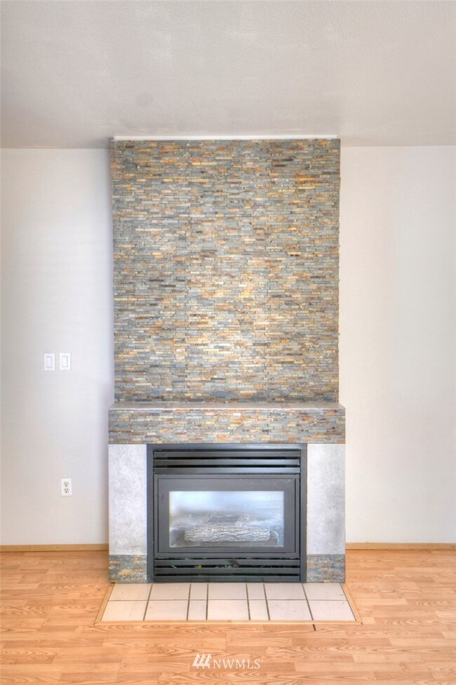 949 SW 21st St, Chehalis, WA 98532 - photo 5