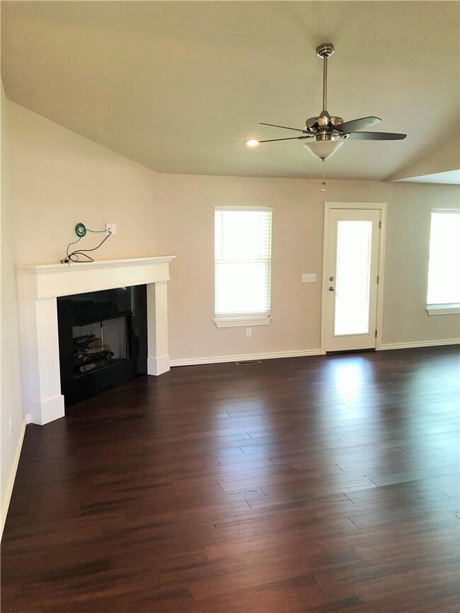 3 Cheddar Dr, Bella Vista, AR 72715 - photo 3