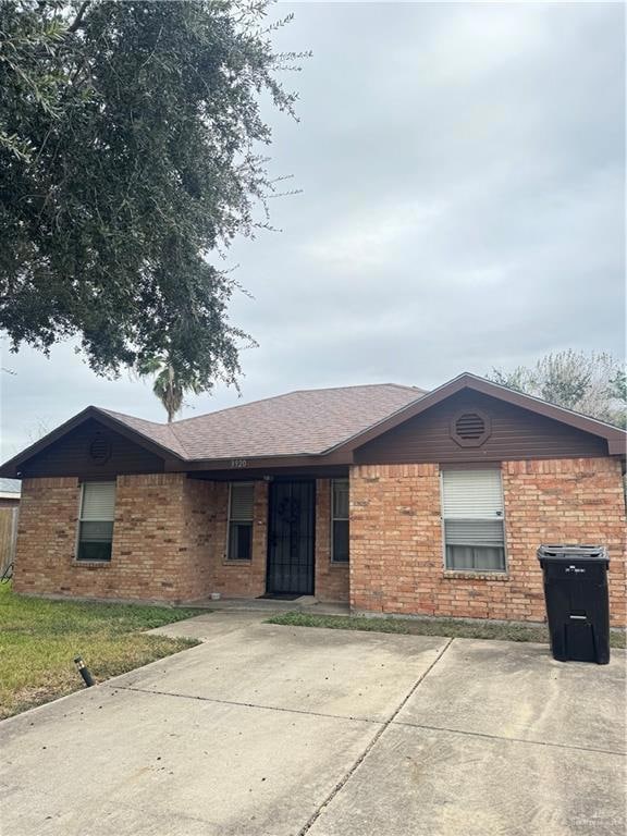 3920 Aggassi Dr, Weslaco, TX 78596 - photo 2