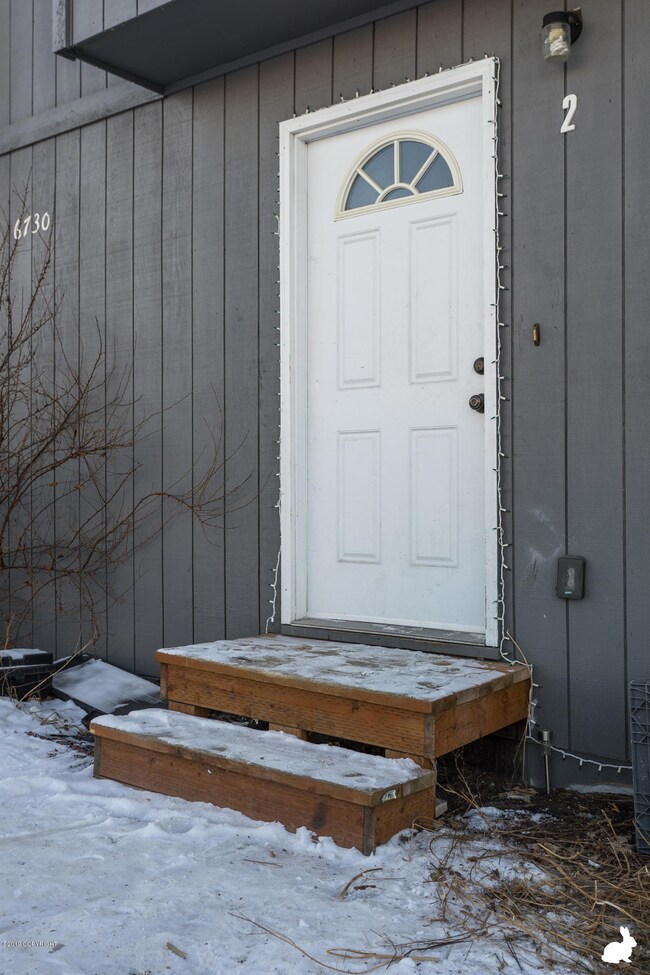 6730 Zurich St, Anchorage, AK 99507 - photo 5