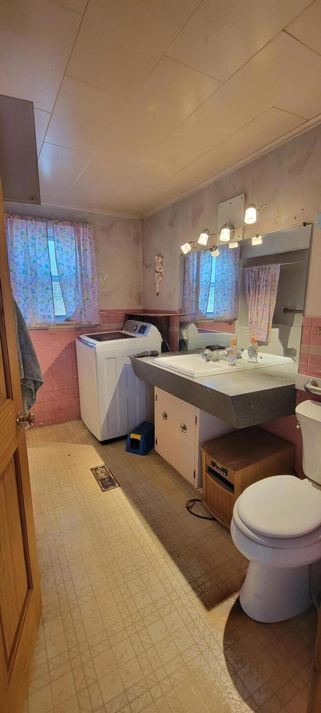 07. Bathroom