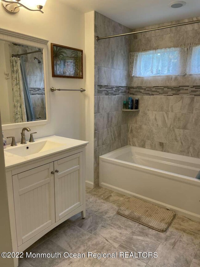 311 Center St, Manahawkin, NJ 08050 - photo 5