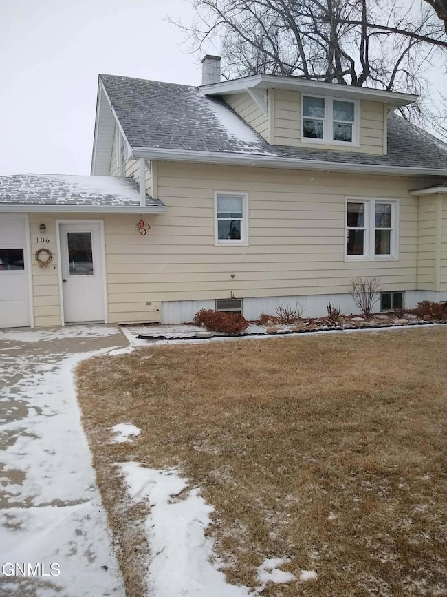 106 1st St NW, Ashley, ND 58413 - photo 3