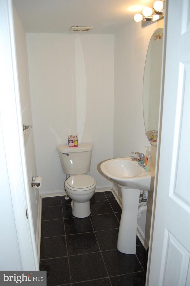 7928 E End Dr, Orchard Beach, MD 21226 - photo 5